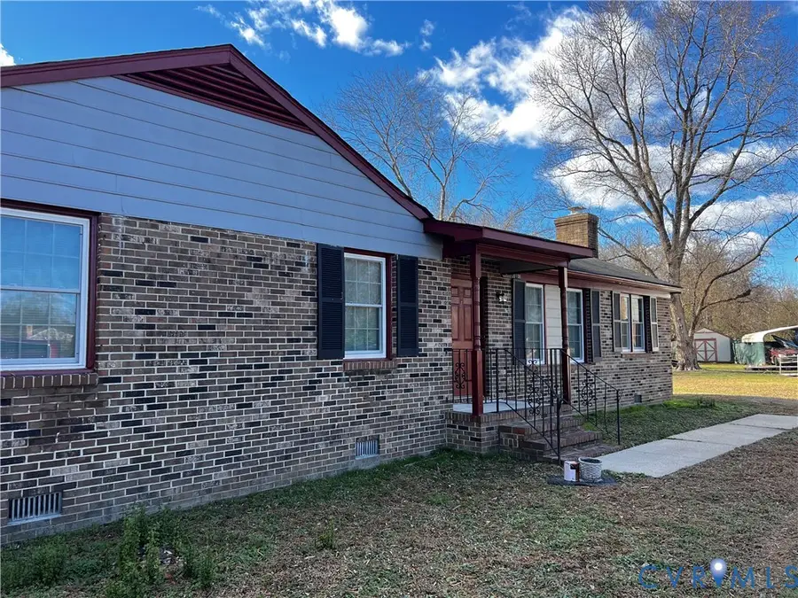 20108 Bollinger Court, Ettrick, VA 23803 - Image #3