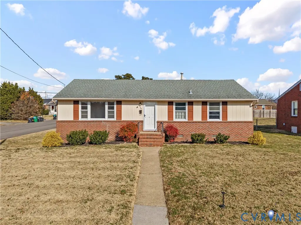 702 Charles Avenue, Colonial Heights, VA 23834 - Image #1