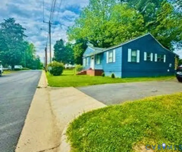 705 Endly St, Chase City, VA 23924 - Image #2
