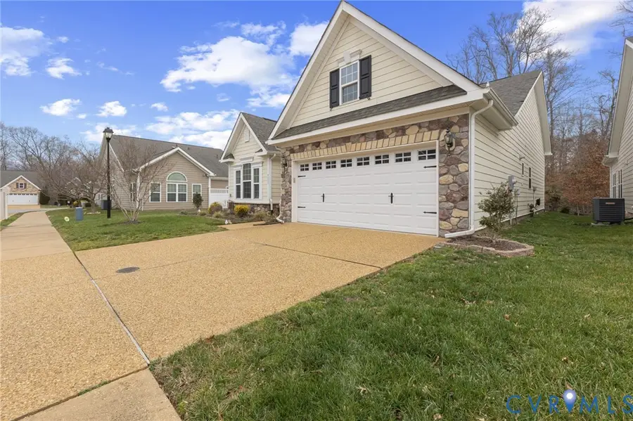 4203 Berry Square, Williamsburg, VA 23188 - Image #3