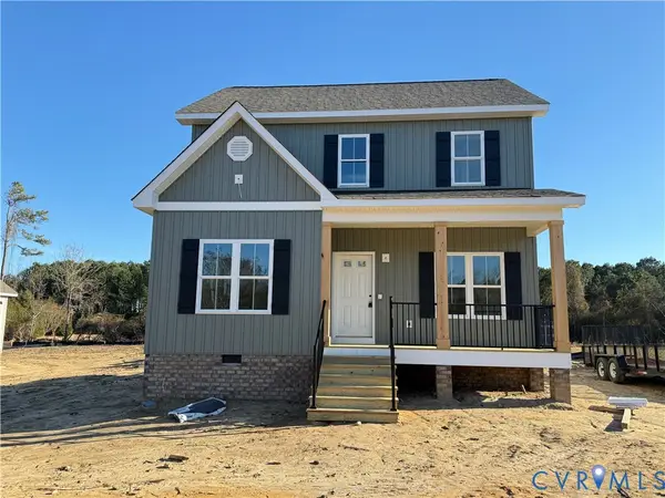 7957 Pennsylvania Avenue, West Point, VA 23181