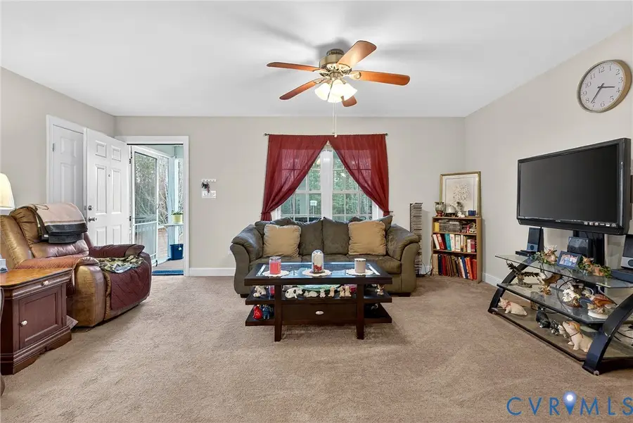 709 Powcan Road, South, VA 22560 - Image #3