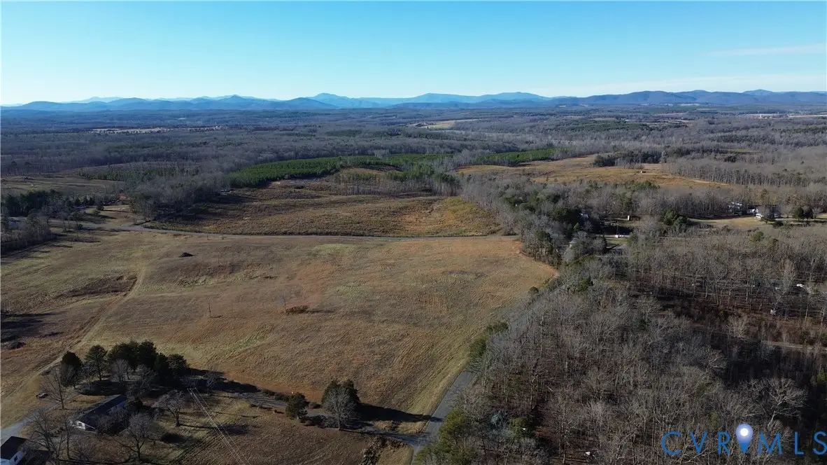 3908 Rock Island Road, Scottsville, VA 24590 - Image #1