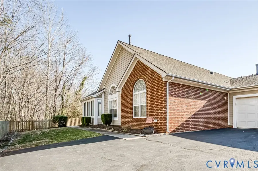 1502 Patriot Circle, Glen Allen, VA 23059 - Image #2