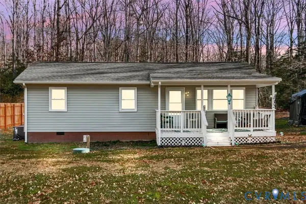 432 Gardys Lane, Callao, VA 22435