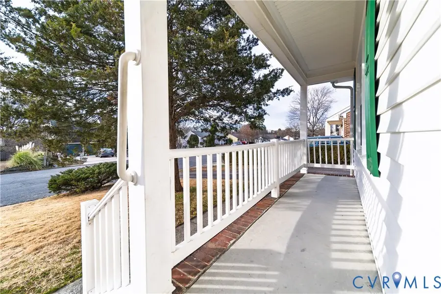 1030 Briarcliffe Drive, Colonial Heights, VA 23834 - Image #2