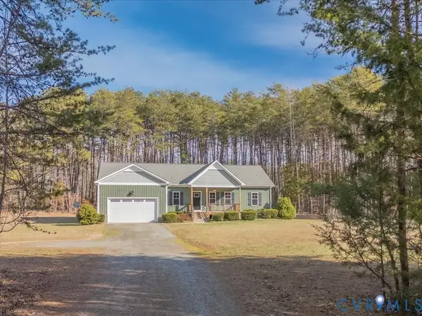2806 Perkinsville Road, Maidens, VA 23102