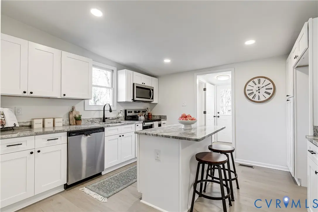 213 N Elm Avenue, Highland Springs, VA 23075 - Image #1