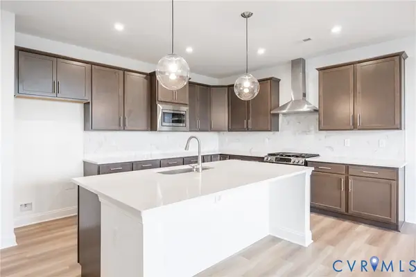 18740 Palisades Cove Trail, Moseley, VA 23120