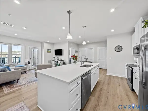 6725 Citory Way #204, Moseley, VA 23120