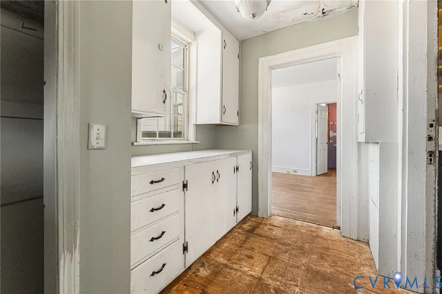 18293 Virginia Avenue, Boykins, VA 23827 - #3