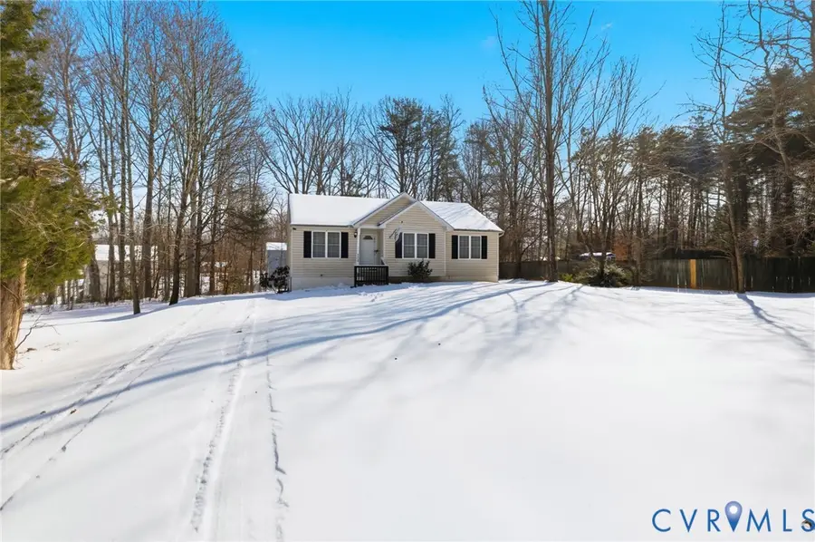 204 Village Court, Ruther Glen, VA 22546 - #3