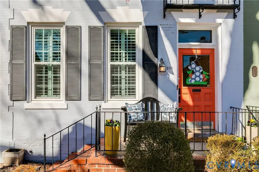 200 Strawberry Street, Richmond, VA 23220 - #2