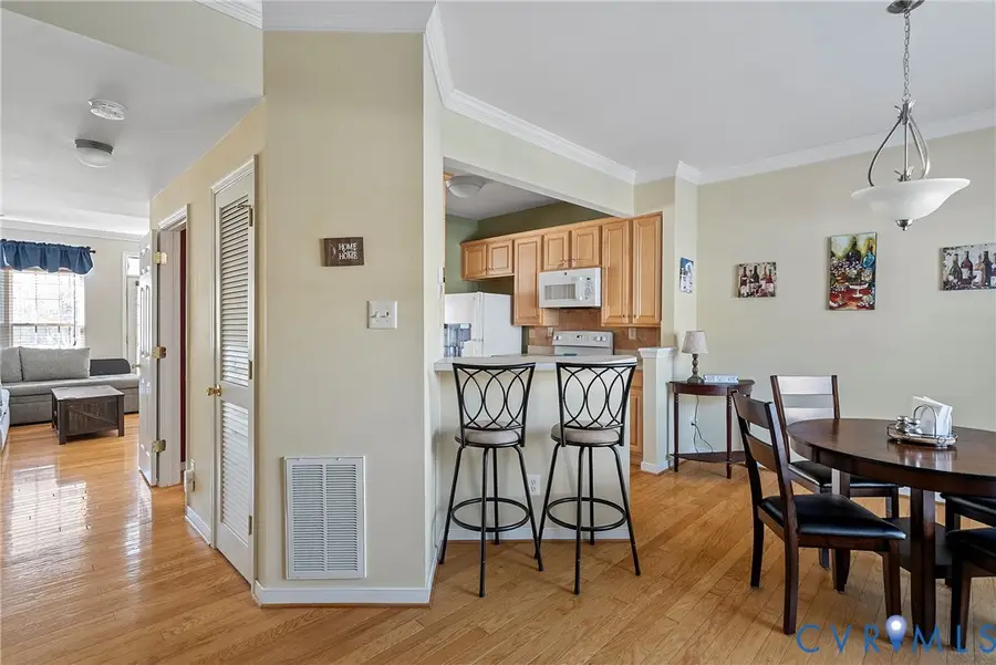 9705 Magnolia Pointe Place, Glen Allen, VA 23059 - Image #3