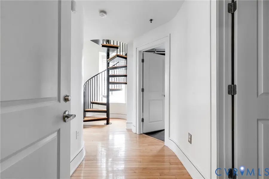 1205 E Main Street #U4R-W, Richmond, VA 23219 - #2