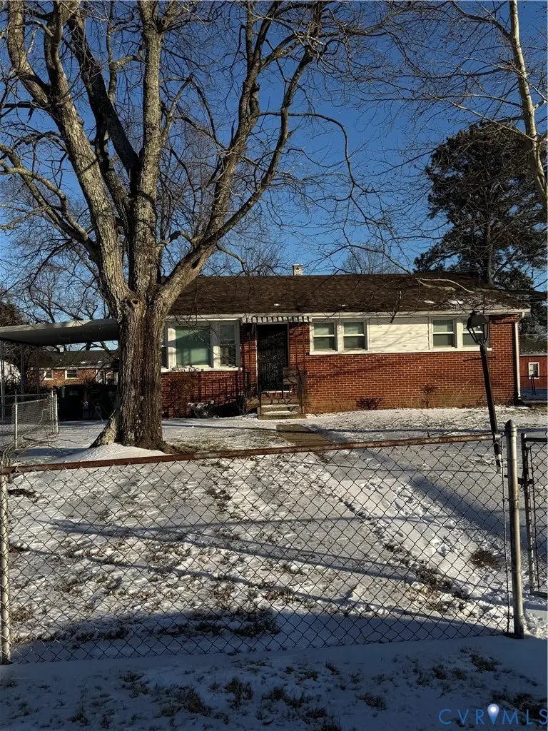 2211 Apollo Road, East Highland Park, VA 23223 - #1