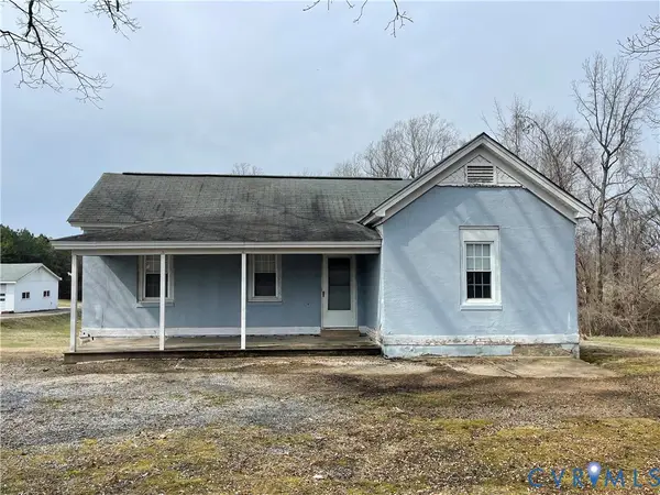 8830 N Five Forks Road, Amelia Courthouse, VA 23002