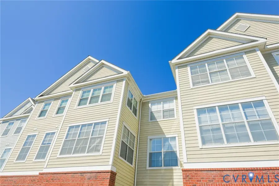 734 Bristol Village Drive #202, Midlothian, VA 23114 - #3