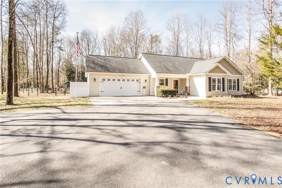 14720 Gamblers Cove Lane, Chester, VA 23836 - #2