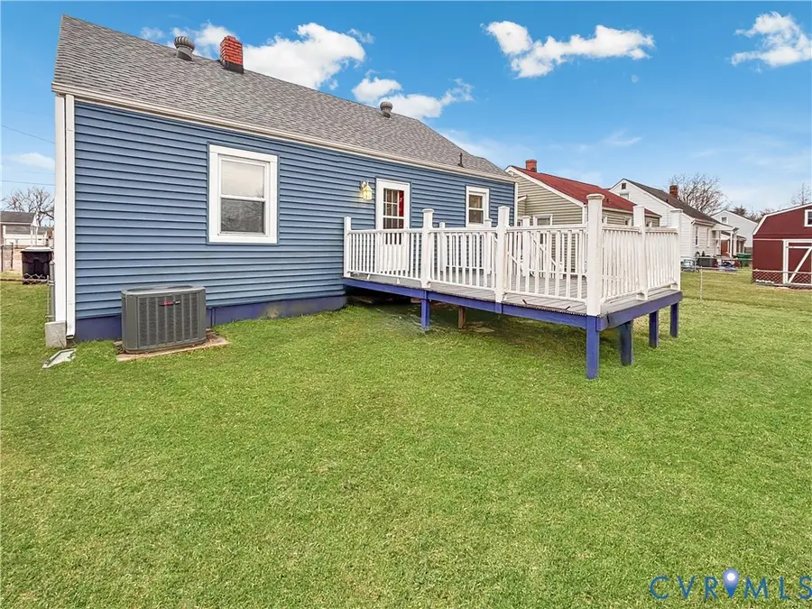 544 Roslyn Avenue, Colonial Heights, VA 23834 - #3