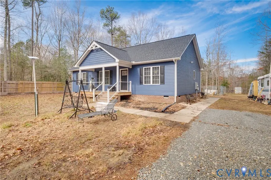 1124 Cheaneys Bridge Road, Dunnsville, VA 22454 - #2