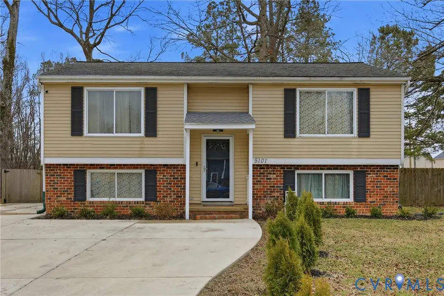 5101 Tiffanywoods Lane, Richmond, VA 23223 - #2
