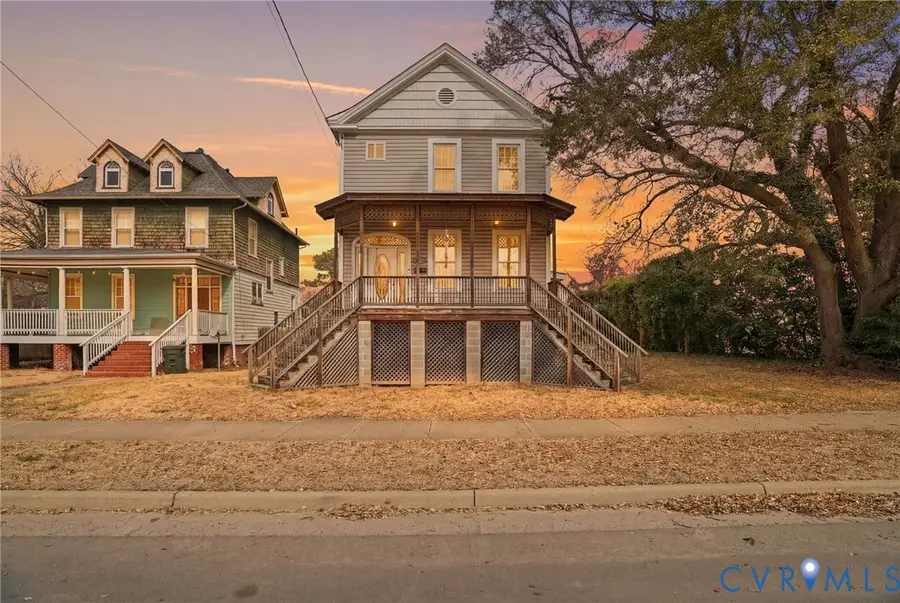 421 E Pembroke Avenue, Hampton, VA 23669 - #2