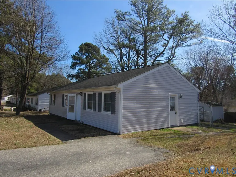 3702 Settlers Lane, Hopewell, VA 23860 - #3