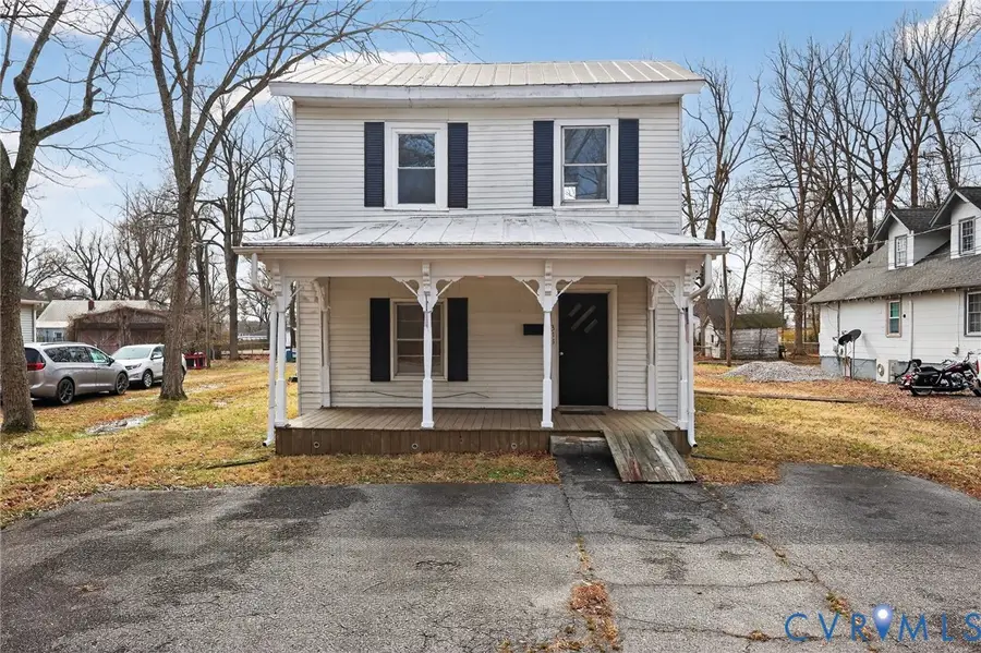 311 W 4th Street, Blackstone, VA 23824 - #2