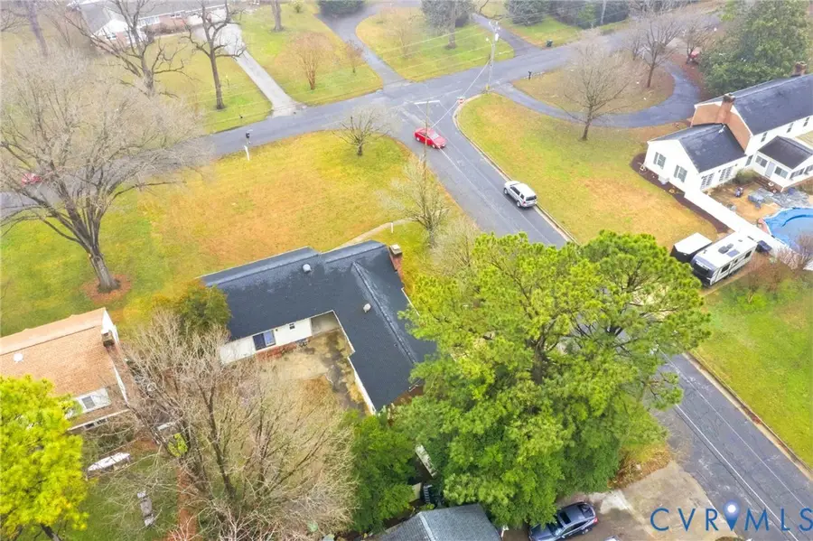 1534 Mount Pleasant Drive, Colonial Heights, VA 23834 - #2