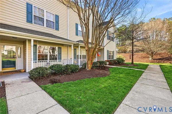 4642 Twin Hickory Lake Drive, Glen Allen, VA 23059