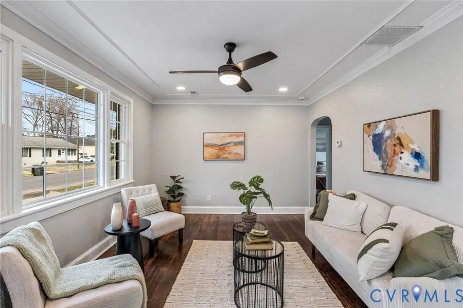 131 W Westover Avenue, Colonial Heights, VA 23834 - #2