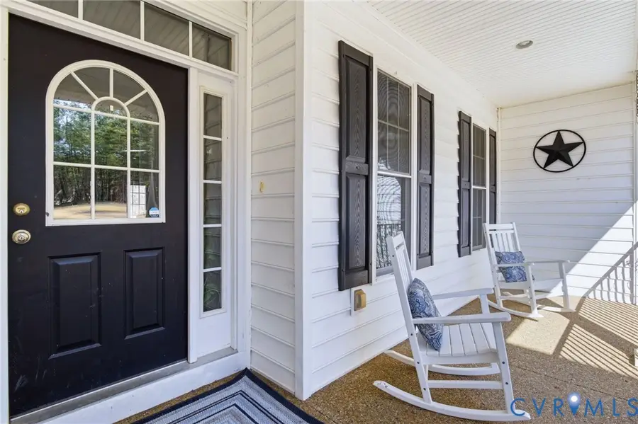 6109 Autumn Bluff Road, Powhatan, VA 23139 - #2