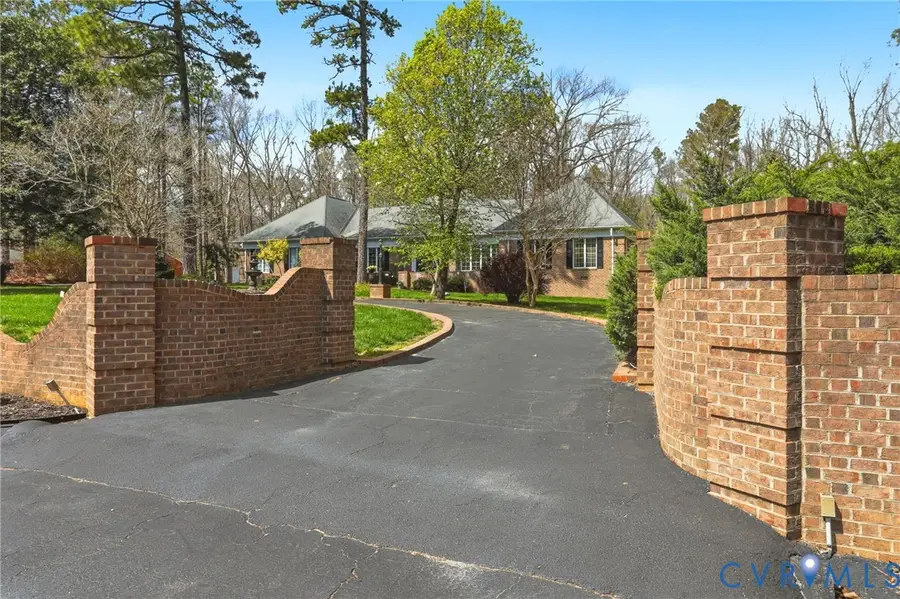 7166 Rotherham Drive, Mechanicsville, VA 23116 - #2