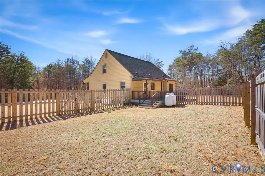 5612 Whitesell Road, Louisa, VA 23093 - #3