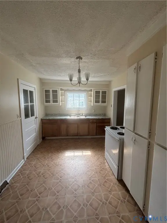 21609 Pannill Street, South Chesterfield, VA 23803 - #2