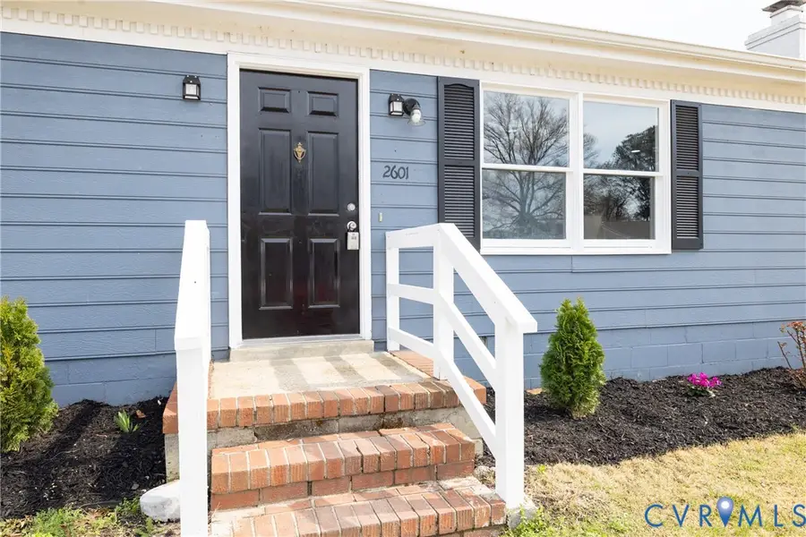 2601 Bent Oaks Drive, Colonial Heights, VA 23834 - #3