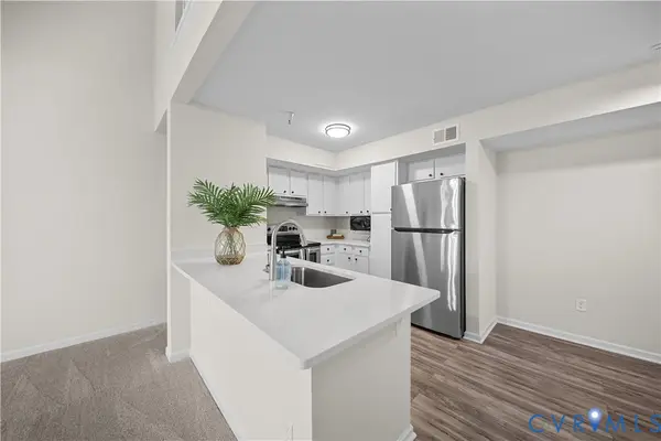 704 Bristol Village Drive #301, Midlothian, VA 23114