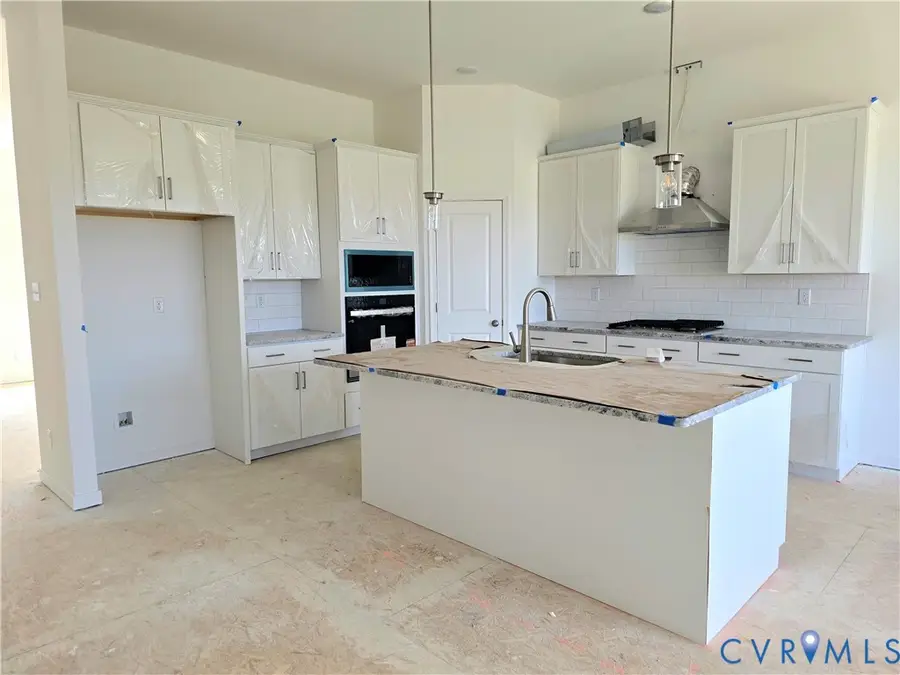 7842 Dandridge Drive, Quinton, VA 23141 - #2