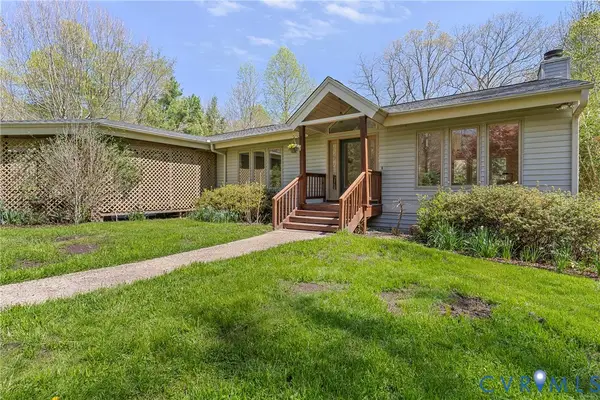 323 Burnt Mill Lane, Mattaponi, VA 23110