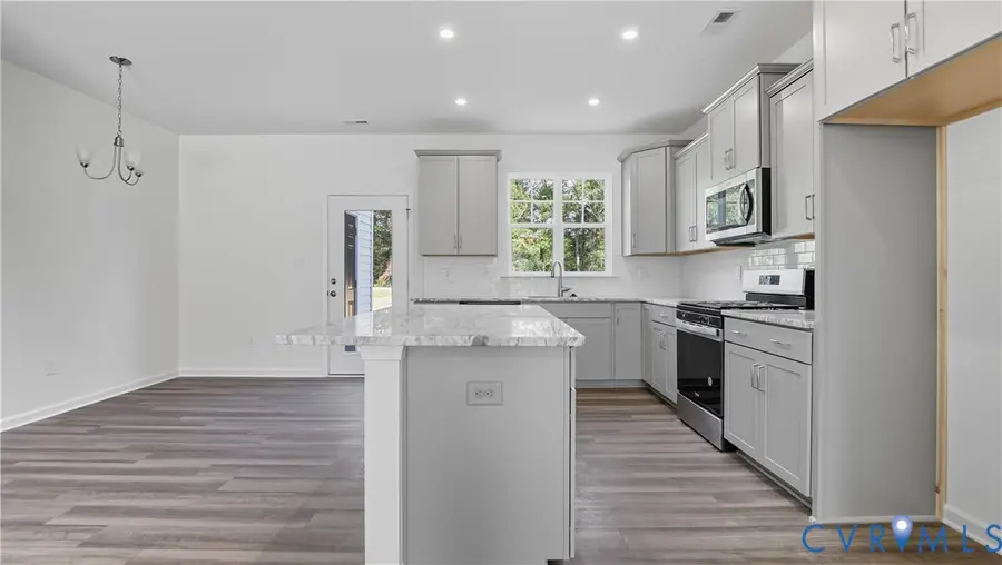 924 Scott Terrace, Fairfield, VA 23227 - #3