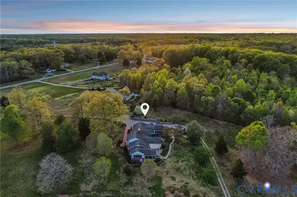13300 W Patrick Henry Road, Doswell, VA 23047