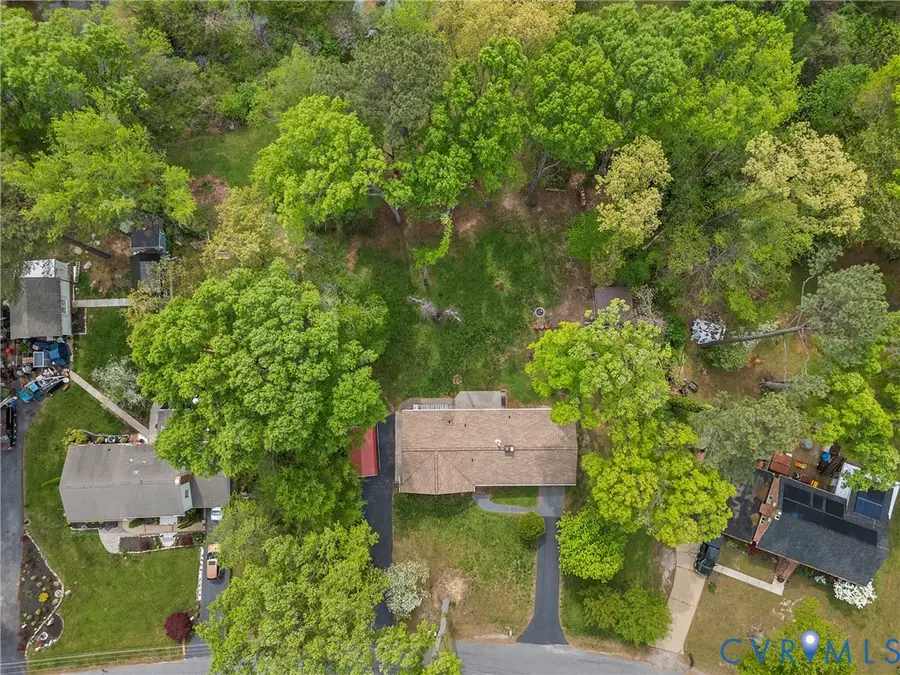 9231 Gregory Drive, North Chesterfield, VA 23236 - #2