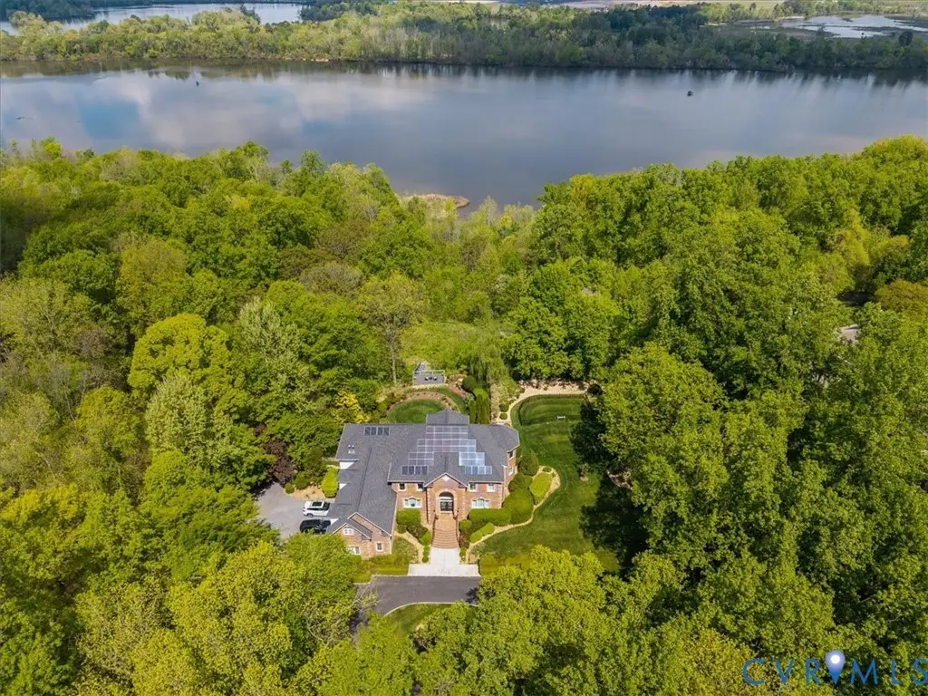 402 Rivers Bend Circle, Chester, VA 23836 - #1