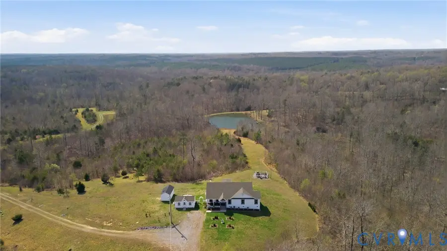 2092 Leigh Mountain Road, Green Bay, VA 23942 - #2