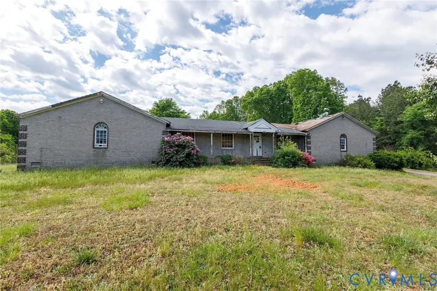 7621 Amelia Springs Road, Jetersville, VA 23083 - #2