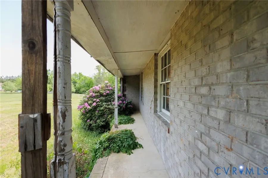 7621 Amelia Springs Road, Jetersville, VA 23083 - #3