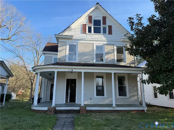 113 W Main Street, Wakefield, VA 23888