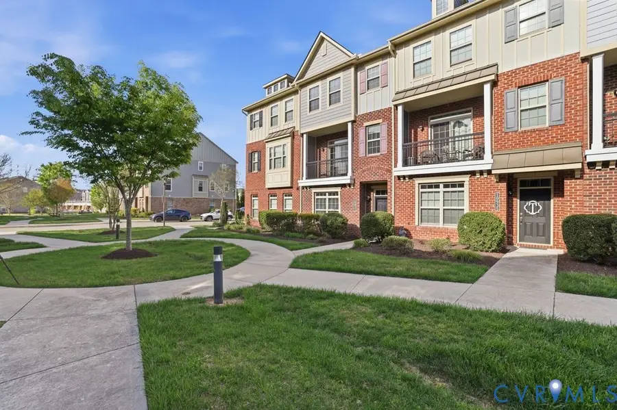 10933 Parkshire Lane, Henrico, VA 23233 - #2