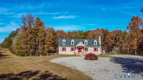 425 Starview Lane, Gum Spring, VA 23065